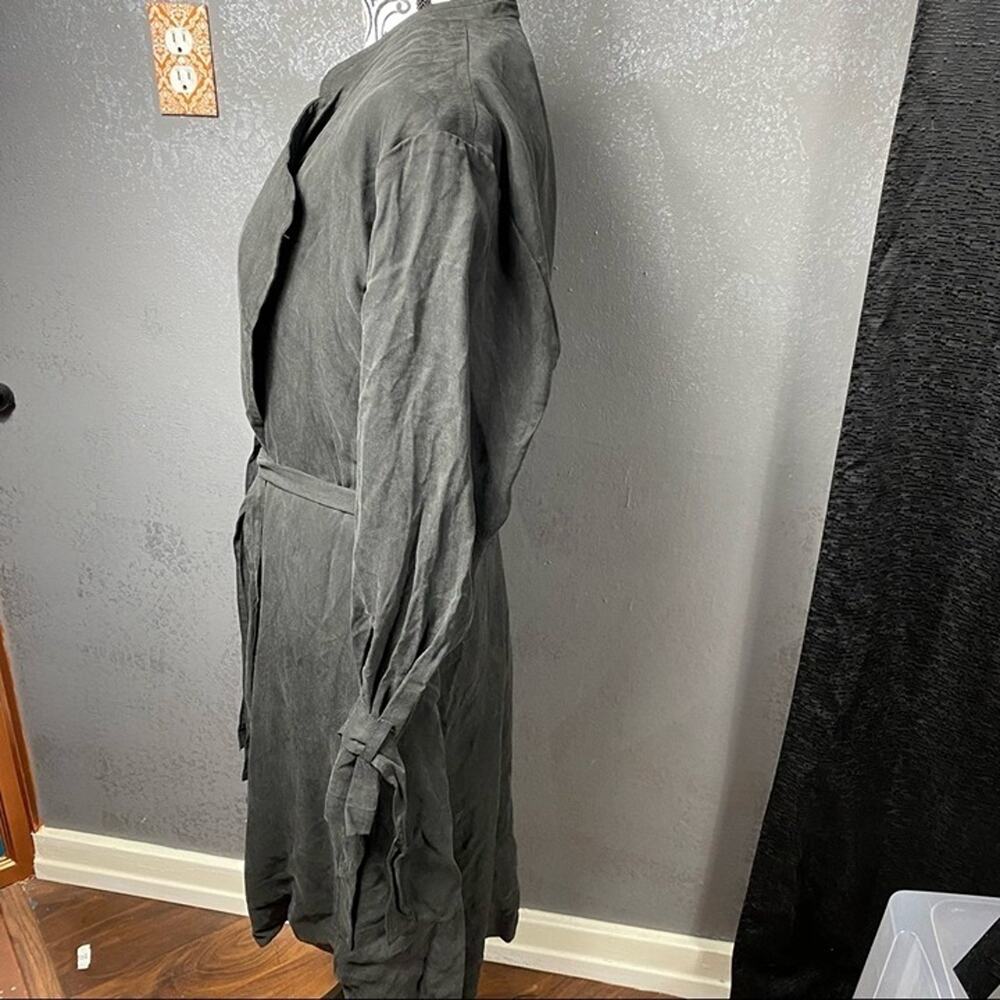 Splendid Sandwash Twill Drape Trench Coat. Black. Knee length. Tie waist - Picture 7 of 12